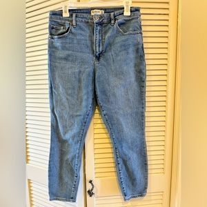 Abercrombie Super Skinny Ankle High Rise